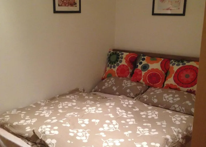 Quarto em Acomodações Particulares Pauler19 *